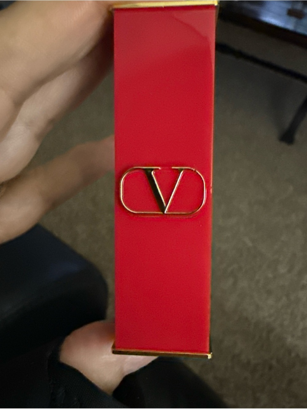 Rosso Valentino satin 505R fearless velvet